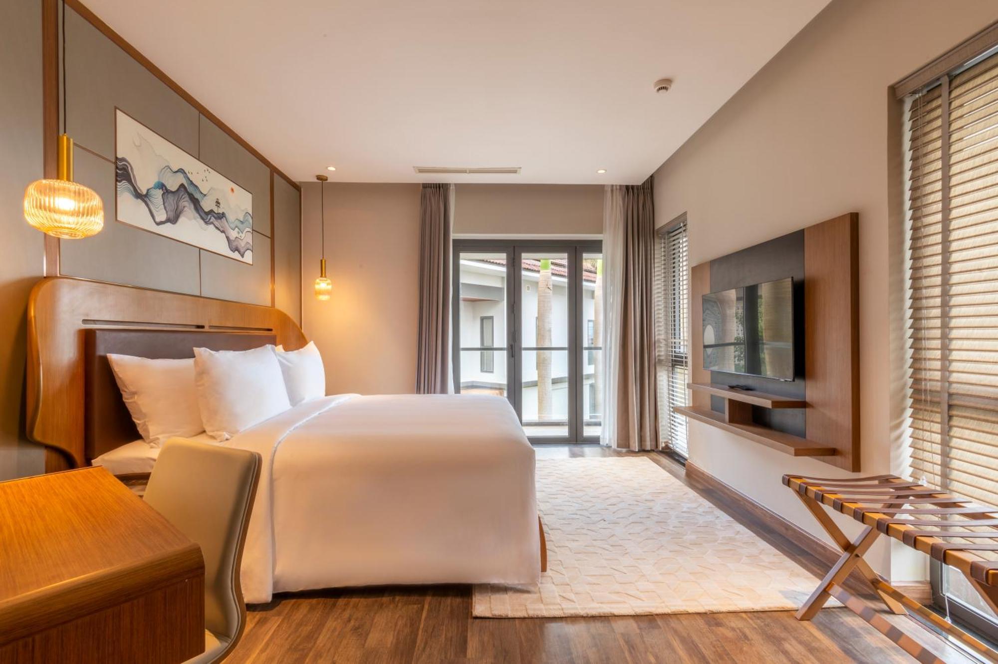 Koi Resort & Residence Da Nang Exterior photo